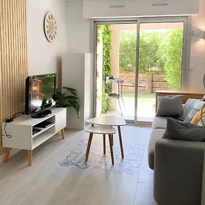 Avec Jardin, Piscine, Plage, Tennis Appartement Fréjus